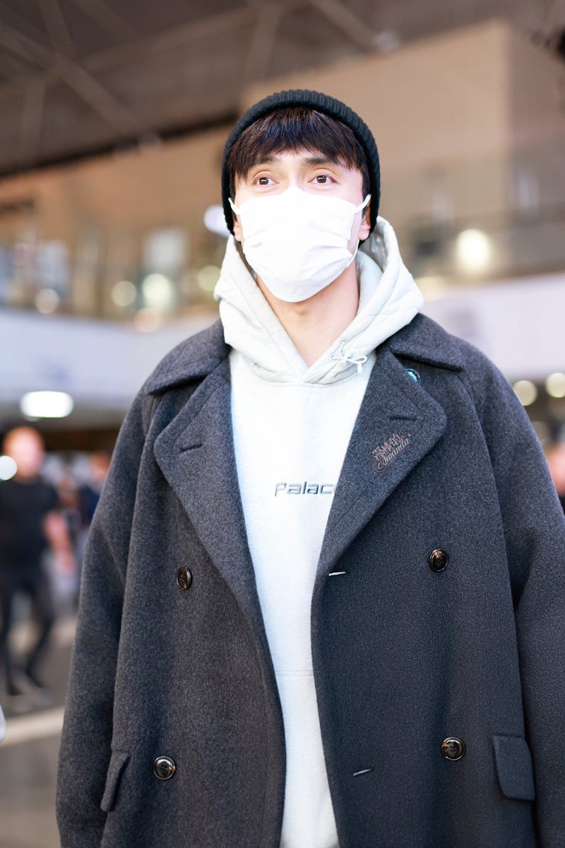 JNocturnes's tweet image. เสร็จงานโปรโมทซีรีส์แล้ว กวงเกอบินไปหางโจวต่อแล้วจ้า  ขอให้เดินทางโดยสวัสดิภาพค่ะ 

Beijing - Hangzhou 
📷深情的Amanda

#เกาเหว่ยกวง #GaoWeiguang 
#VengoGao #高伟光 #고위광