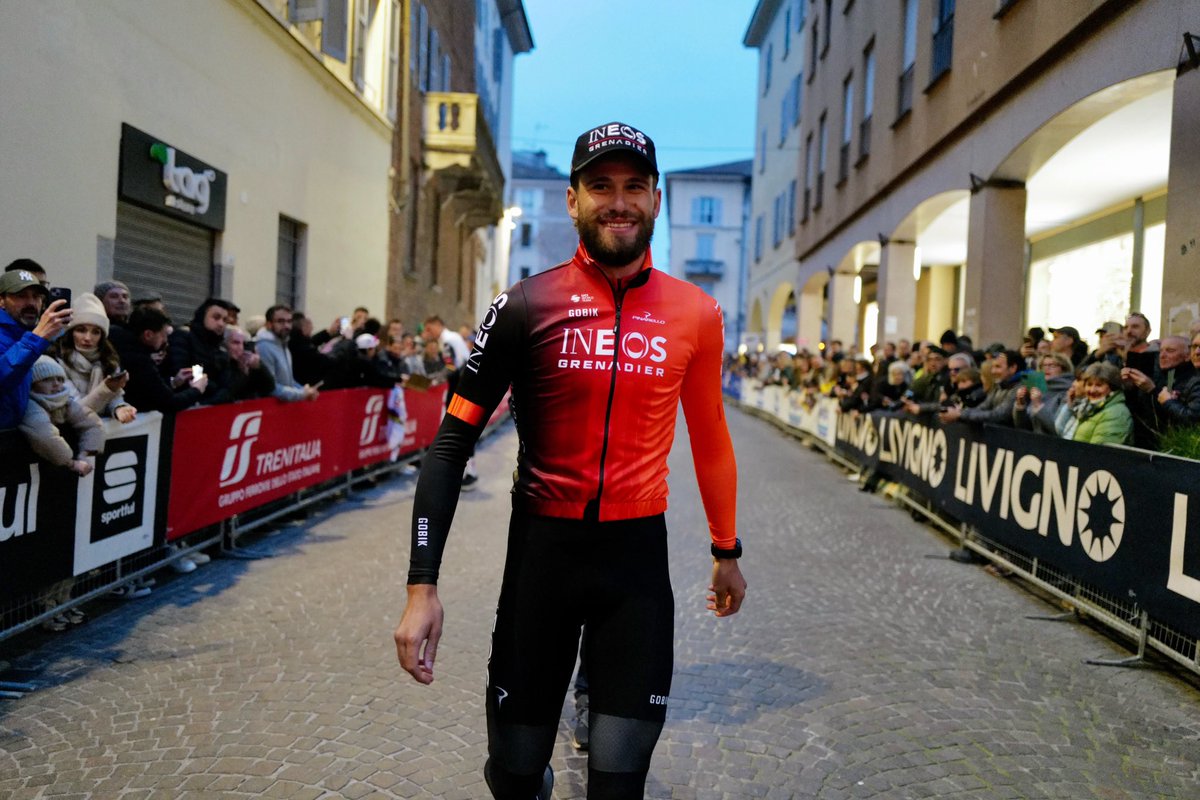 Filippo Ganna alla presentazione della Milano-Sanremo 2025 a Pavia #limortè