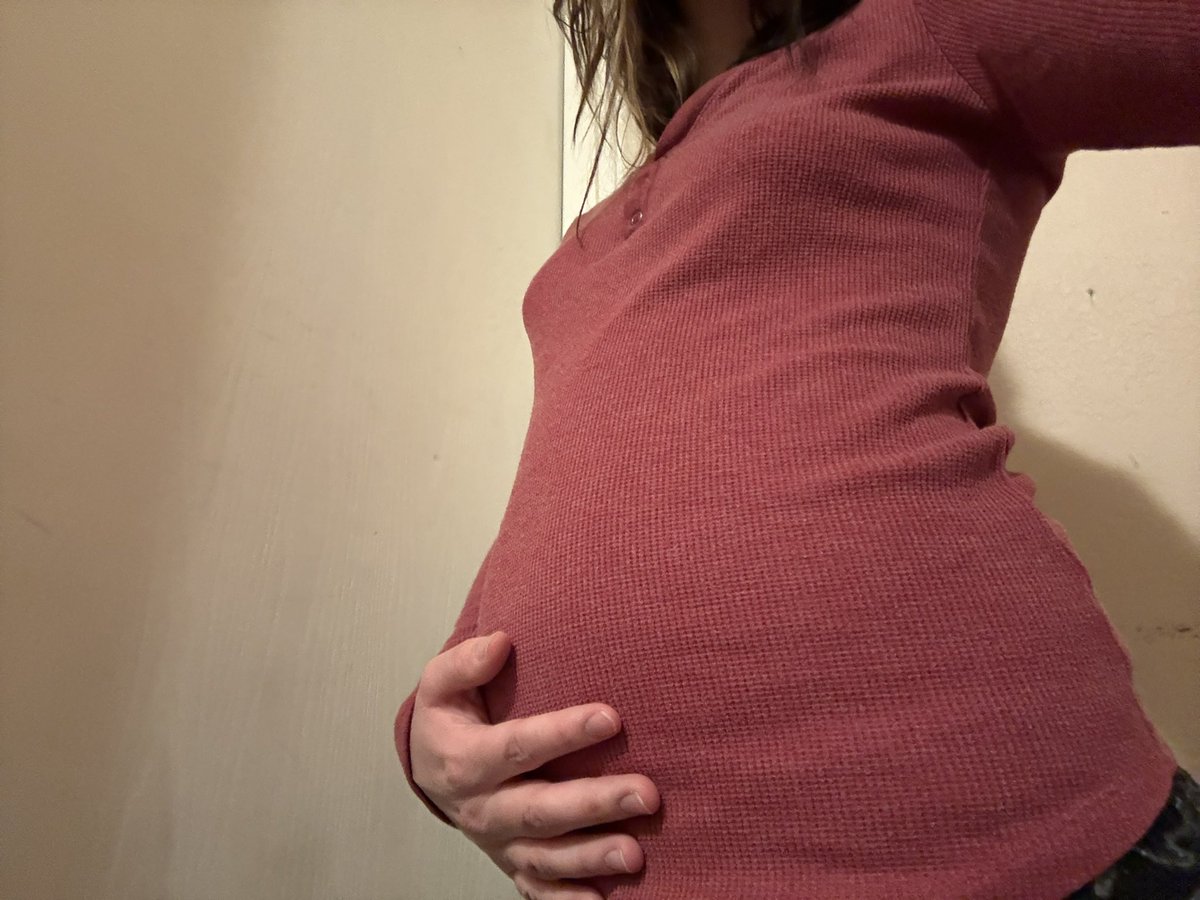 ieatalldafood's tweet photo. I can’t tell which one was my biggest 😔 #belly #bigbelly #stuffedbelly #foodbaby #inflation #roundbelly #fatgirl #fat #chubby #chubbygirl #bloated #bloating #bloatedbelly #bellyrubs #bellybutton #weightgain #weightgainjourney #feedee #feedme https://t.co/l1CTUmT2JP