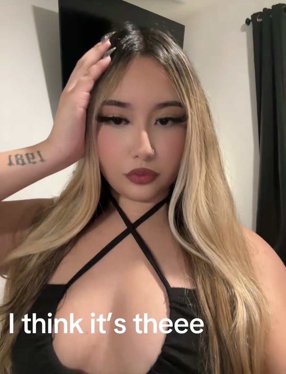 Jasonmann444's tweet image. NGHHH cece would look so good with her pictures plastered all over a glory hole🤤 P3rvs getting sucked while they stare at her pictures😵‍💫😵‍💫 

That’s basically what she’s begging for posting like that🥴 

Share and RT‼️ let’s make her internet famous😈