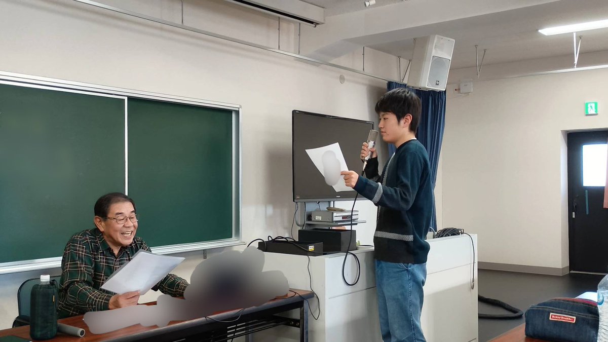 声優アクティング1年の本日の授業は､ナレーションでした。みんな張り切って、今持っている自分たちの力を出し切りました。
#声優アクティングコース　#声アク8期生 #名古屋芸術大学