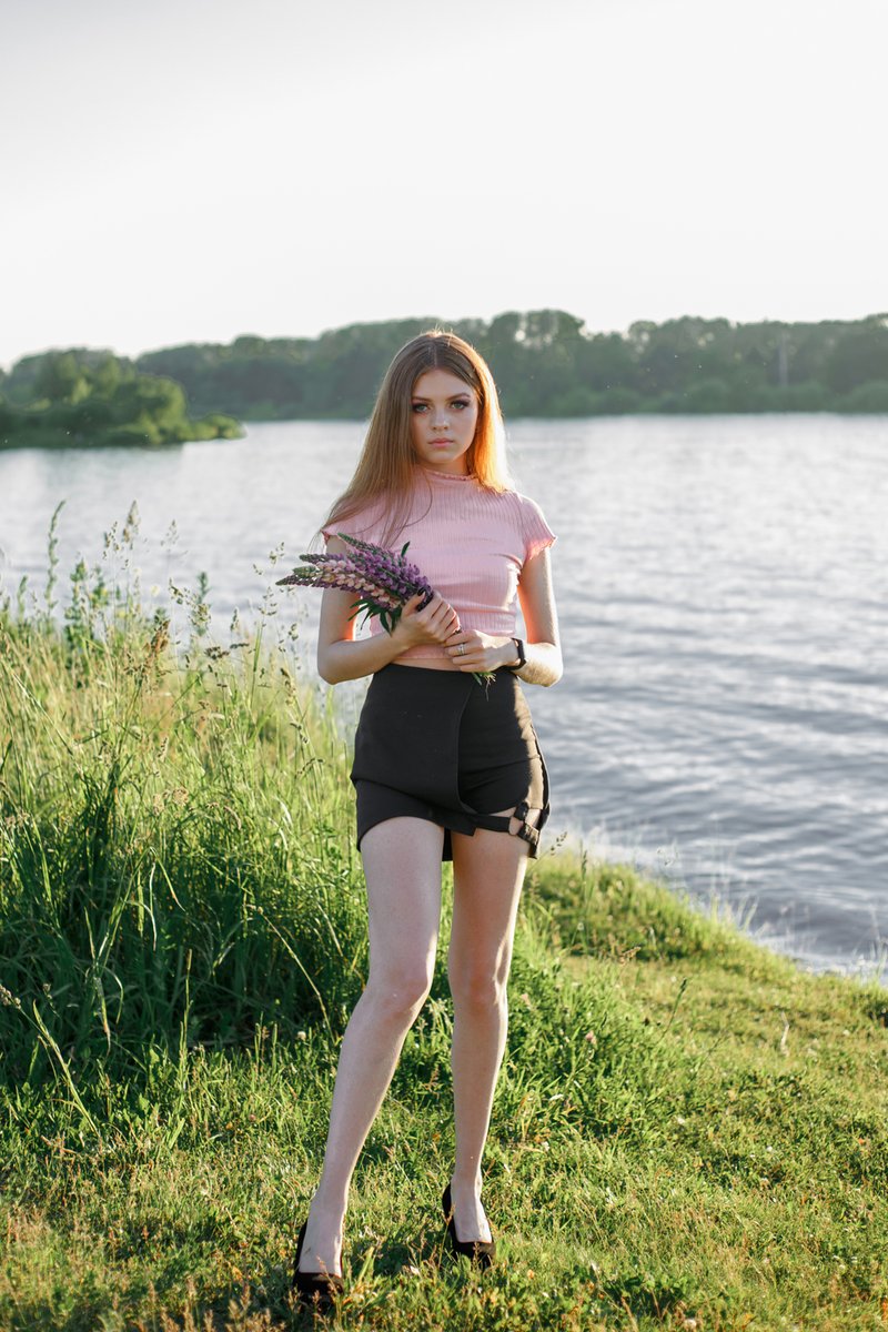 Angelina tweet media