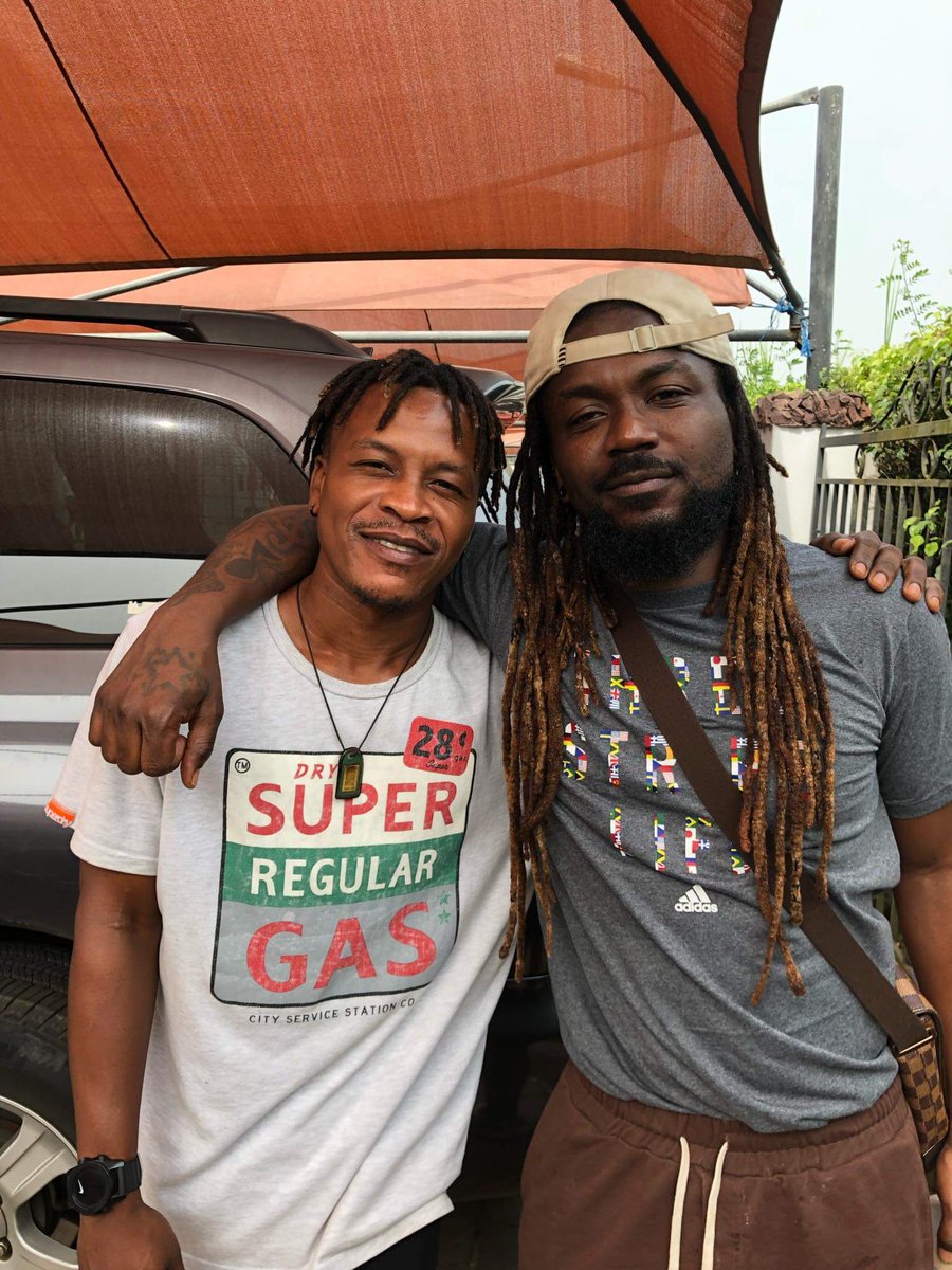 bahdestshakes's tweet photo. Happy birthday big dada @samini_dagaati may Jah keep on blessing you with good health and prosperity ❤️one love still🙏 https://t.co/FqMLz3lOBs