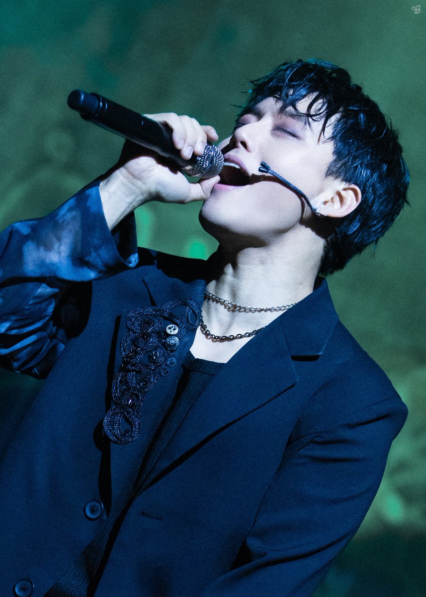 251220         
트레이스유                              
커튼콜                                                            

이우빈 役 #이종석 

사는 게 지쳐도
세상은 내 거야