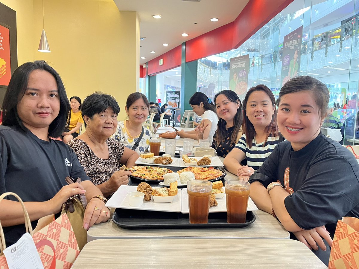 bernardtalavera's tweet photo. one more slice to celebrate 🥰 https://t.co/ZUokli4qtj