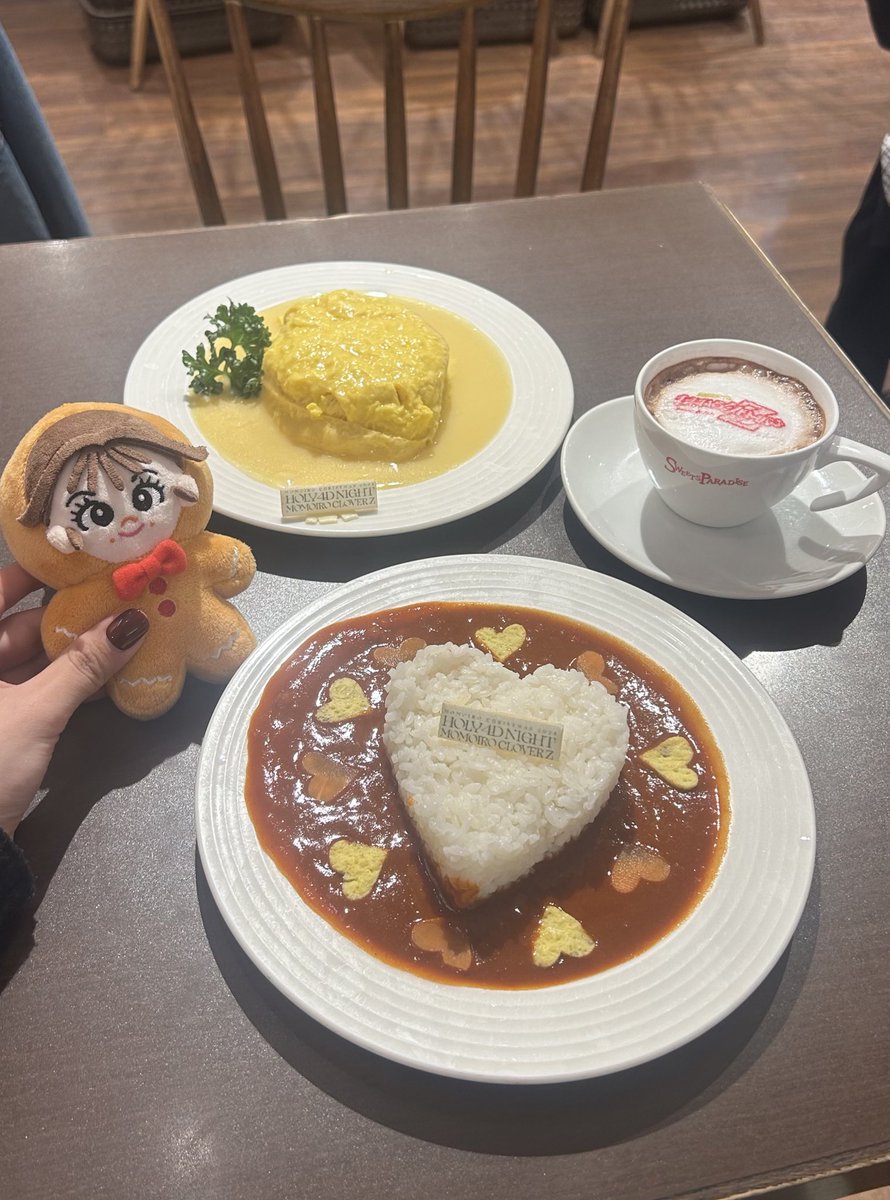 _reeeii712's tweet photo. 今日は余韻に浸りながらスイパラ行ってきた🍩🍨🍧🍦 https://t.co/7Nqu7HNb7w