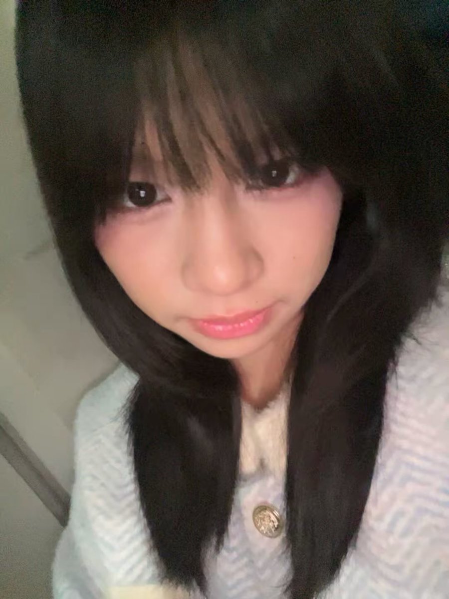 MAKASIHH VC TERAKHIR TAHUN INI NYAAA😜✌️🫶
kata kata hari ini ada di pm yahh HEHEHEHEHE