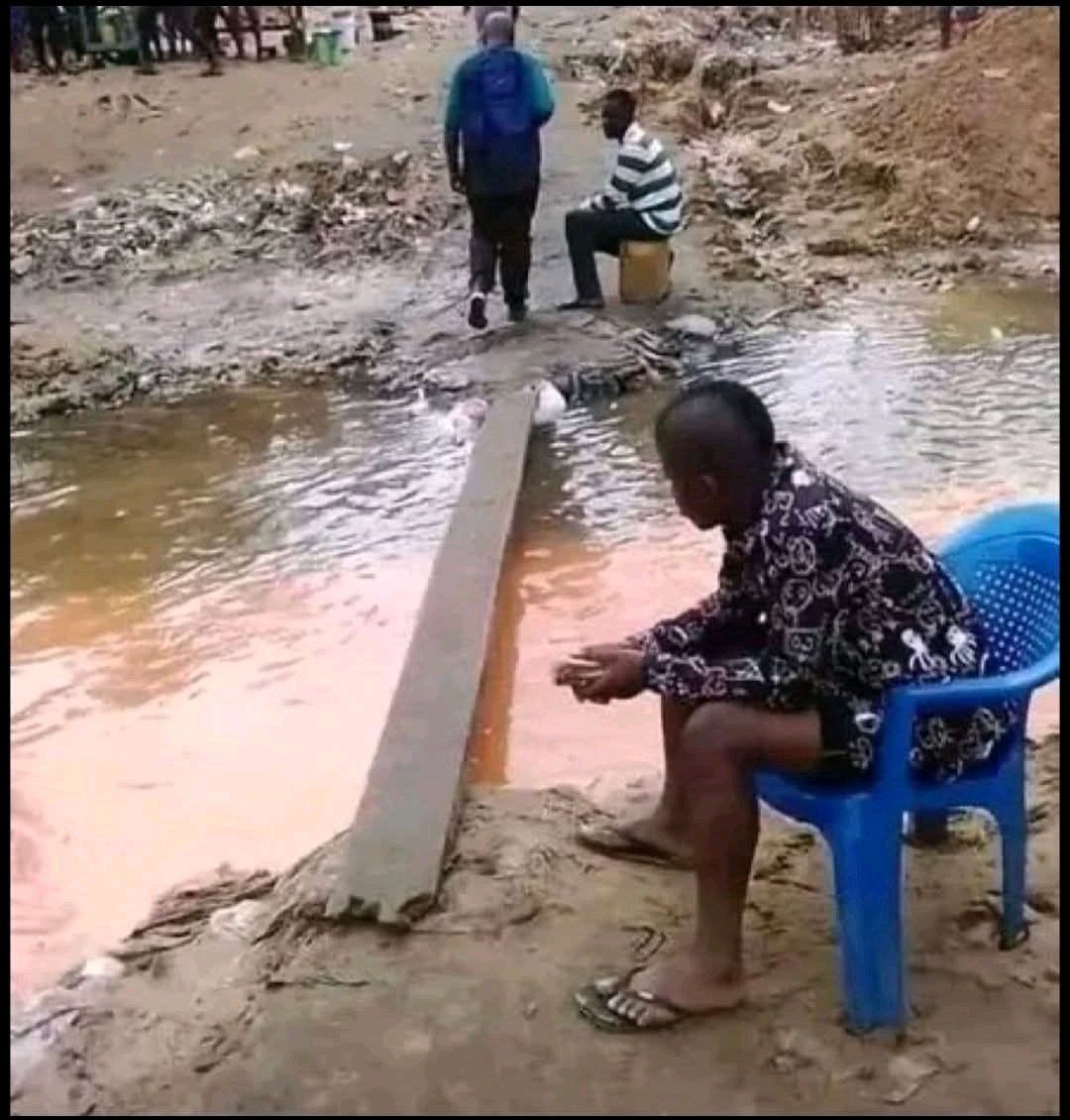 "AI is going to replace all your job by 2030" 

My Job: