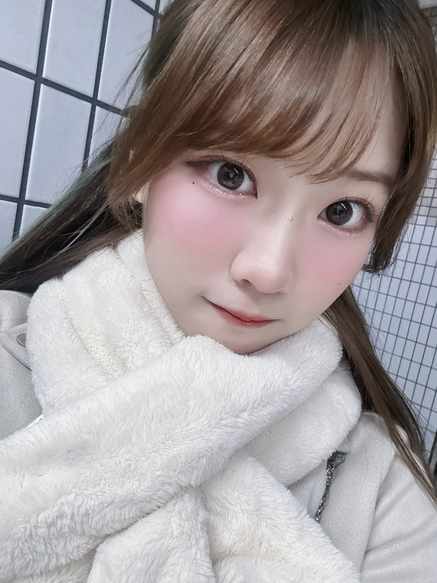 Post by 蓮音りん［Axelight］ on X: ぬくぬく~🤍