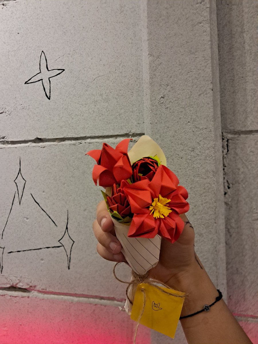 journalbin's tweet image. 🥺🥺 gemes bangettt agrhhhhh