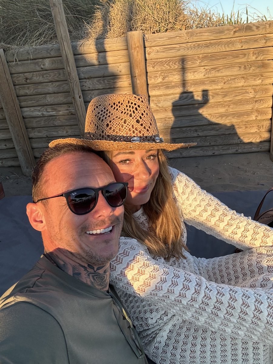 DanOperates's tweet image. The amount of so-called men on here who spend their time attacking people — especially women — is genuinely sickening.

Rather than engage with ideas, they bully. Rather than build anything in their own lives, they tear at others’.

Take @Niall_Ky as an example. A faceless…