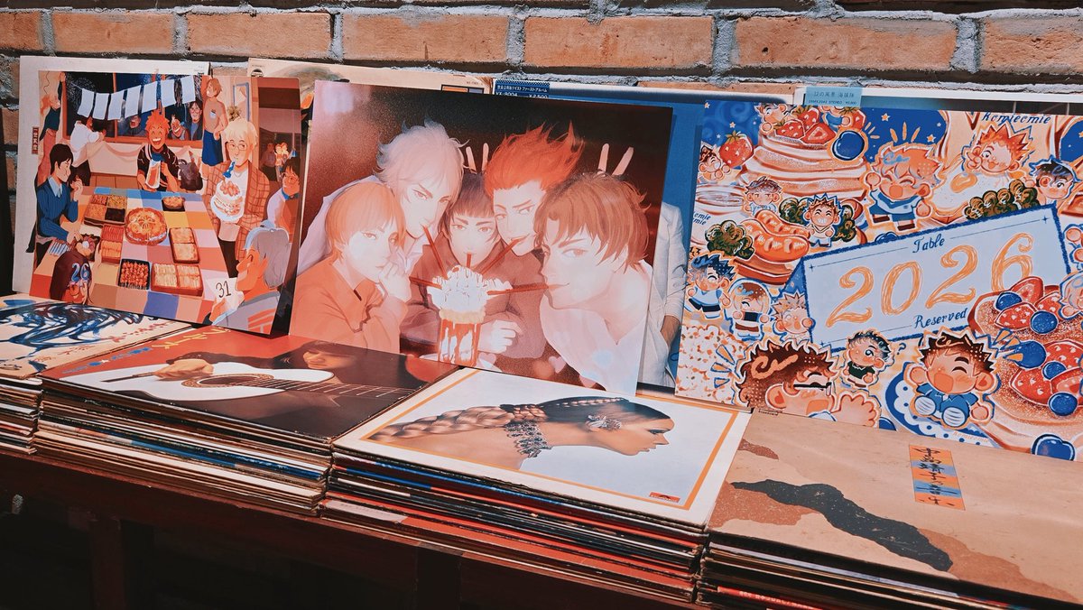 forgot to post bc con crunch but i also attended <a href="/hqtriviaph/">Spike & Solve: HQ Trivia Night</a> last nov! 🥹🧡

this yr was filled w lots of anime and hq events, tysm for inviting me!! would love to meet everyone again next time~ 🙏💕