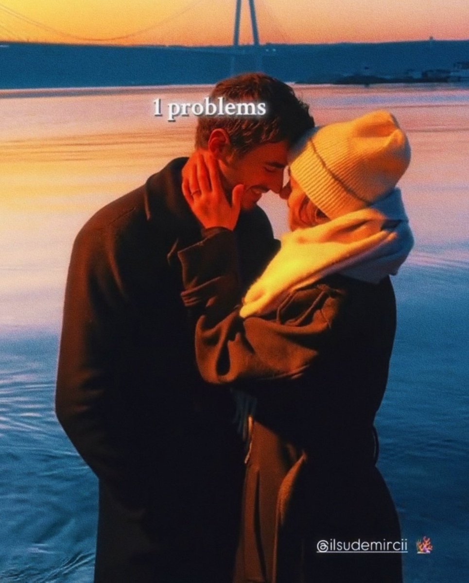 seeuinexile's tweet image. They're so beautiful together my god😭🧿🤍 
#Arafta #MerTeş