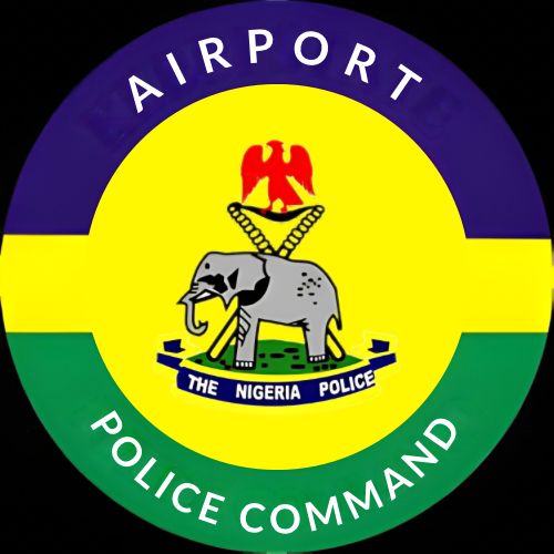 airportcommand's tweet image. PRESS RELEASE

AIRPORT POLICE COMMAND UNCOVERS $16,000 CAD AVIATION-RELATED FRAUD, ARRESTS SUSPECT

The Nigeria Police Force, Airport Command, Lagos, in furtherance of its commitment to safeguarding aviation operations and preventing criminal activities capable of undermining…