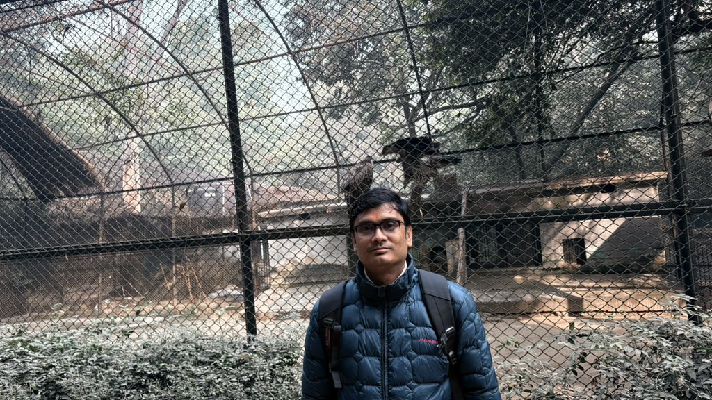 धीरे-धीरे रे मना, धीरे सब कुछ होय।
माली सींचे सौ घड़ा, ऋतु आए फल होय॥