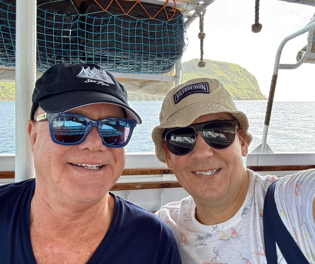 SashaEats's tweet photo. Good morning ☀️⛵️👨🏻🤝👨🏼🌊
#SashaSails #RoyalClipper #travel https://t.co/Y93b1NZqTj