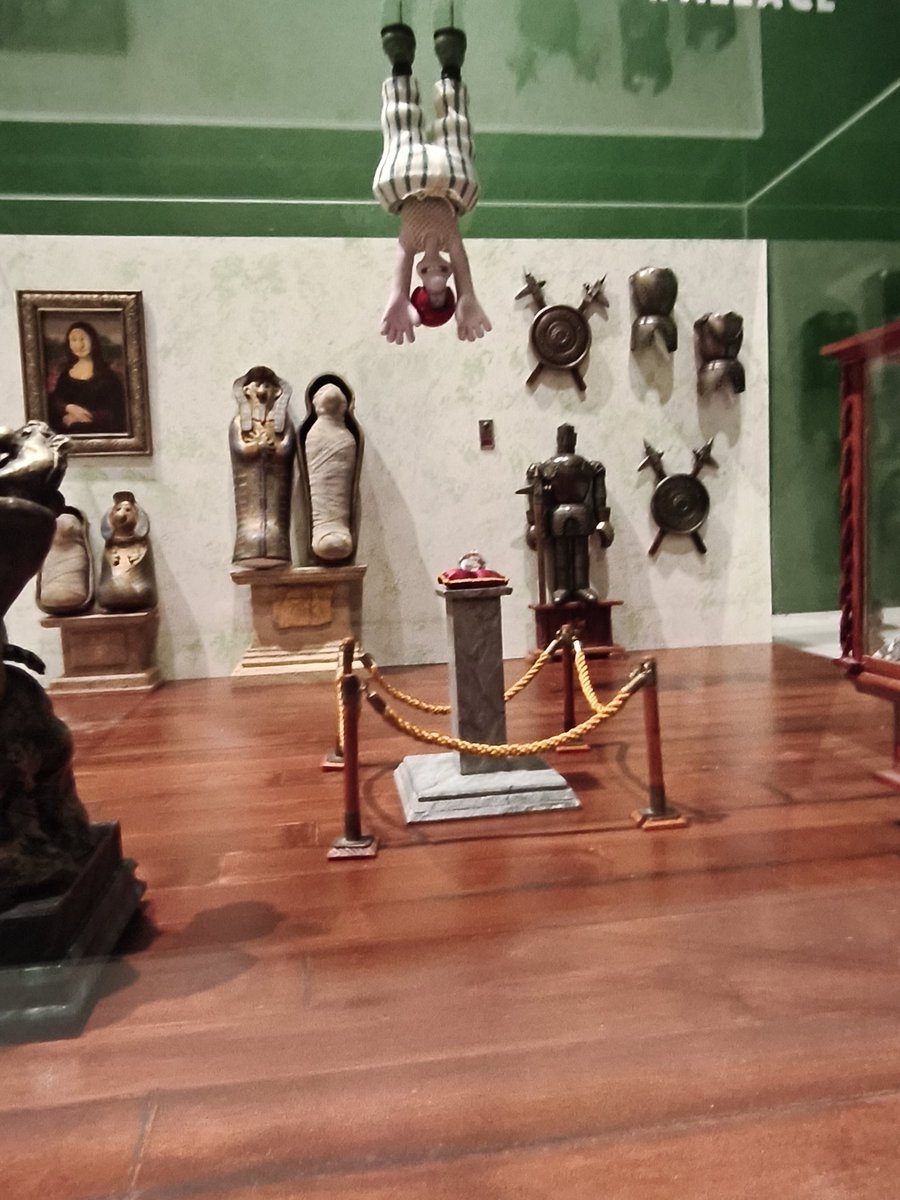 ShaunFarrelly's tweet photo. Took in the displays of Wallace and Gromit exhibition at the Harris Museum in Preston, along with some bigger models outside the market
#WallaceAndGromit #Preston #HarrisMuseum #Lancashire https://t.co/pCGtkejiV5