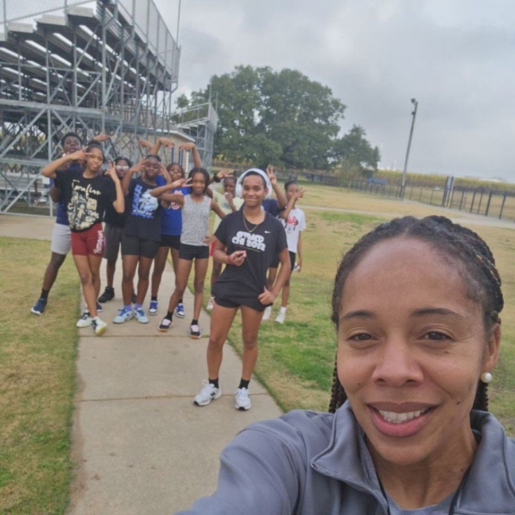 Track Season is upon us!!💙🤍🎉