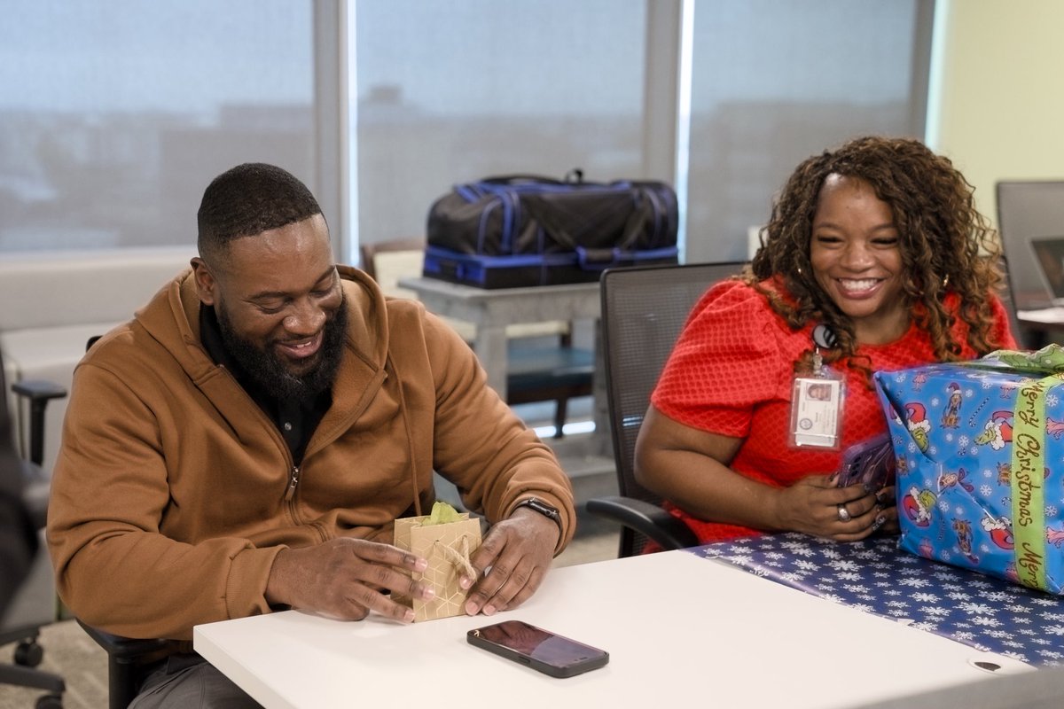 HoustonHCDD's tweet photo. Holiday Vibes ~ HCD Style 🎄
🎉 A festive look back at an impactful season, celebrating teamwork, community, and the moments that made this year meaningful.
Swipe through + spread the cheer
#HCDHolidayVibes #SeasonOfService #TeamHCD #TisTheSeason https://t.co/Gyg0vuYydc