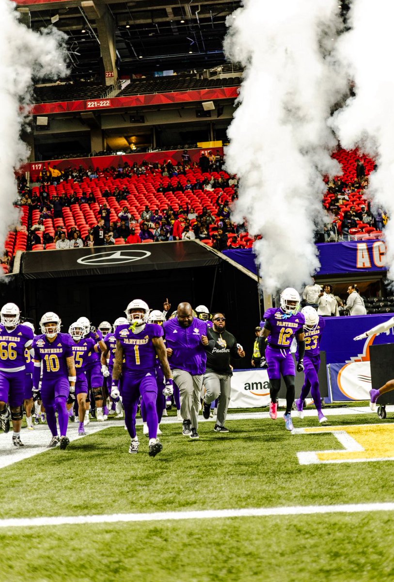 Cory2064's tweet photo. Blessed to have received an opportunity from Prairie View A&amp;M #agtg https://t.co/kEdWnW2WvS