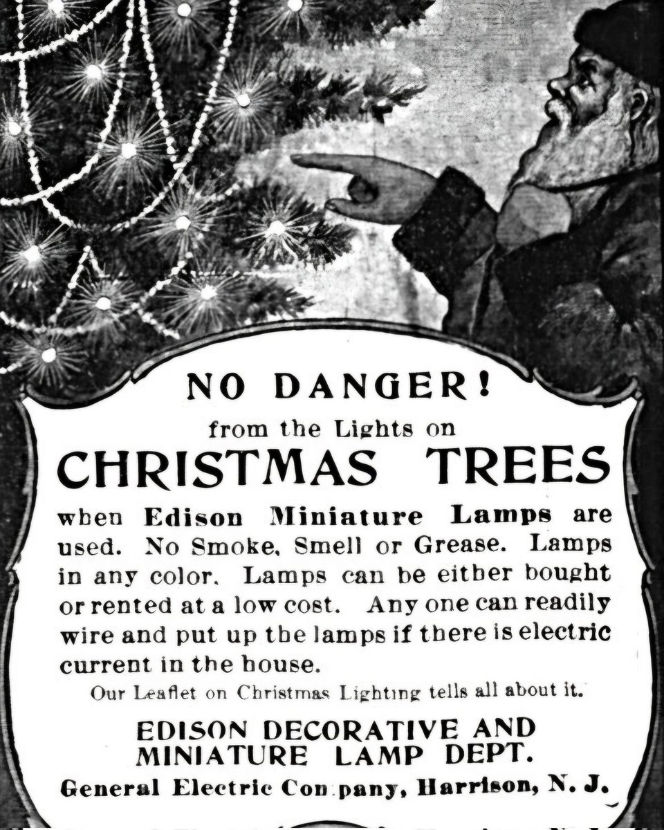 groovyhistory's tweet image. December 22, 1882 - The first string of Christmas tree lights is created by Edward H. Johnson, Thomas Edison’s friend and partner in the Edison’s Illumination Company... thisdayintechhistory.com/12/22/the-firs… #christmastreelights #todayinhistory #ushistory #history