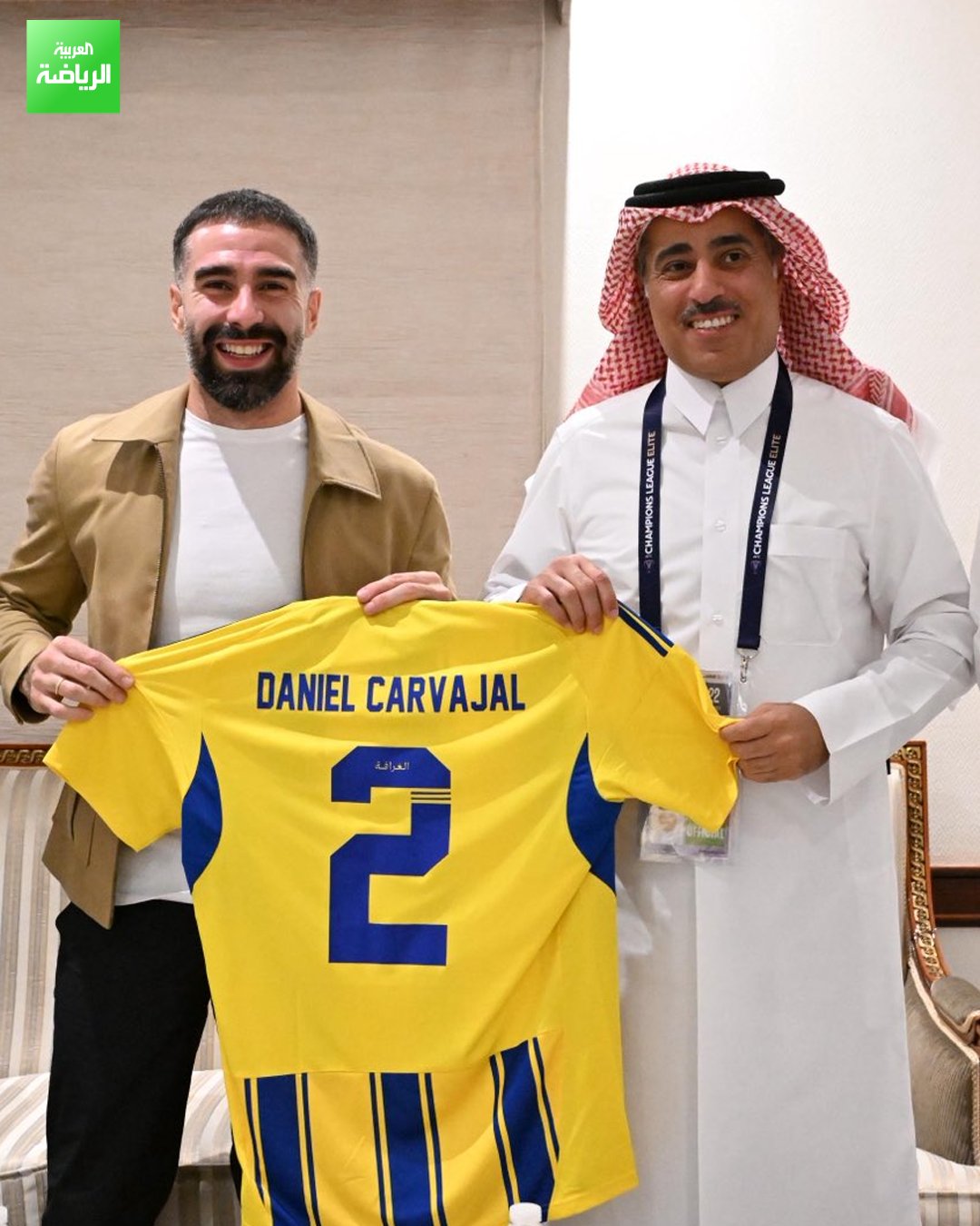 الشيخ جاسم بن ثامر آل ثاني رئيس الغرافة يستضيف داني كارفاخال لاعب ريال مدريد على هامش مباراة الفريق أمام الوحدة في دوري أبطال آسيا للنخبة 