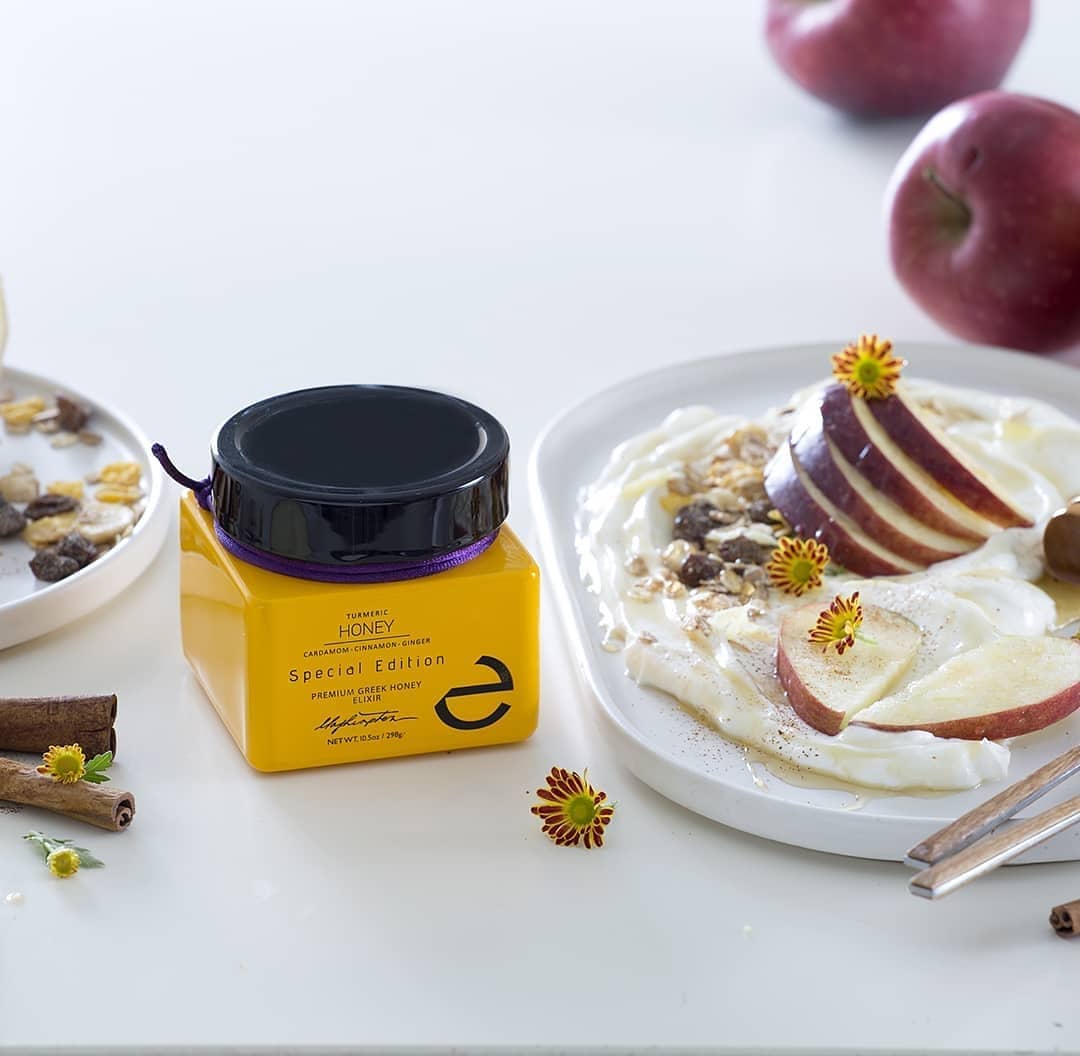 eleniannacom's tweet photo. Limited Edition Organic 100% Natural Greek Raw Honey Non-GMO | No artificial flavors/colorings/additives. 
https://t.co/slRxJOLCfI
 #brand #food #recipes #brandidentity #foodie #foodbloggers #tool #tools #drinks #tableware #healthy #logo #snacker #raw #healthyfood https://t.co/O56pbSsiB3