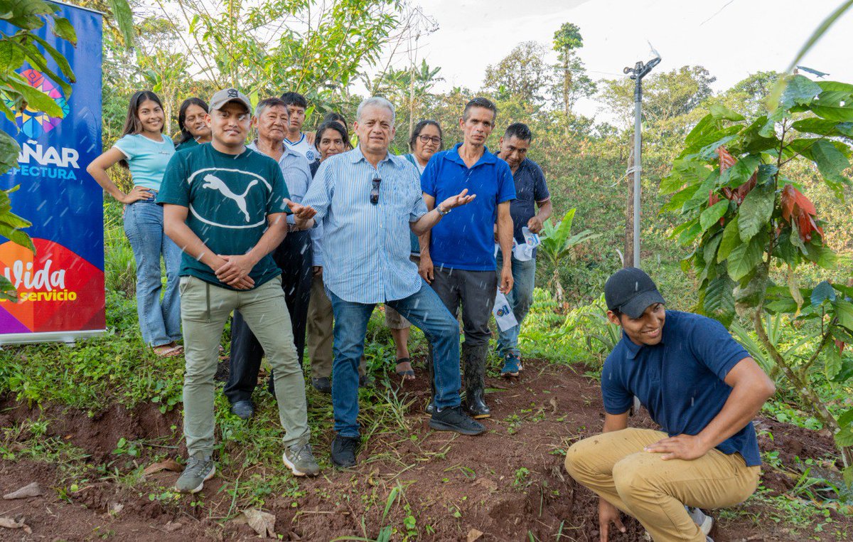 💧🌱 Más riego, más producción y más desarrollo

Inaugamos el mejoramiento del sistema de riego San Pascual, en el cantón La Troncal, obra que fortalece la producción agrícola y la economía de 22 familias. <a href="/marcelomanuelj1/">Marcelo Jaramillo Calle</a> Boletín👉: n9.cl/vro9jw