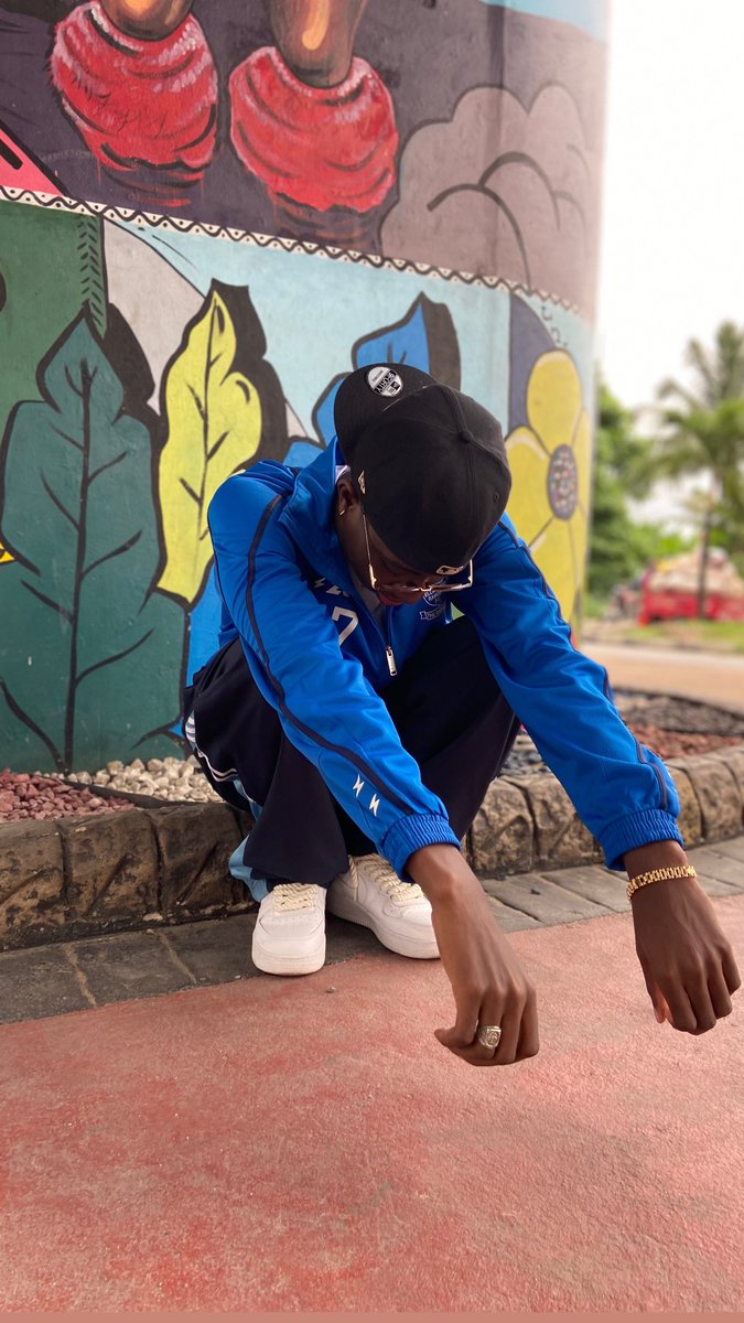 Bassey DTB💤 tweet media