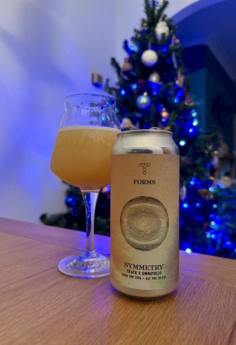 _timwiddowson's tweet photo. Absolutely splendid from #TrackBrewing So far up my street, it’s come in the door & settled on the sofa!! Hugely thick, with fantastic sharp hopping, creamy & citrusy and dangerously suppable for a 10.5% lad…. It’s last day at work for a week tomorrow so holiday rules applied. https://t.co/Ss1vZKgxlh