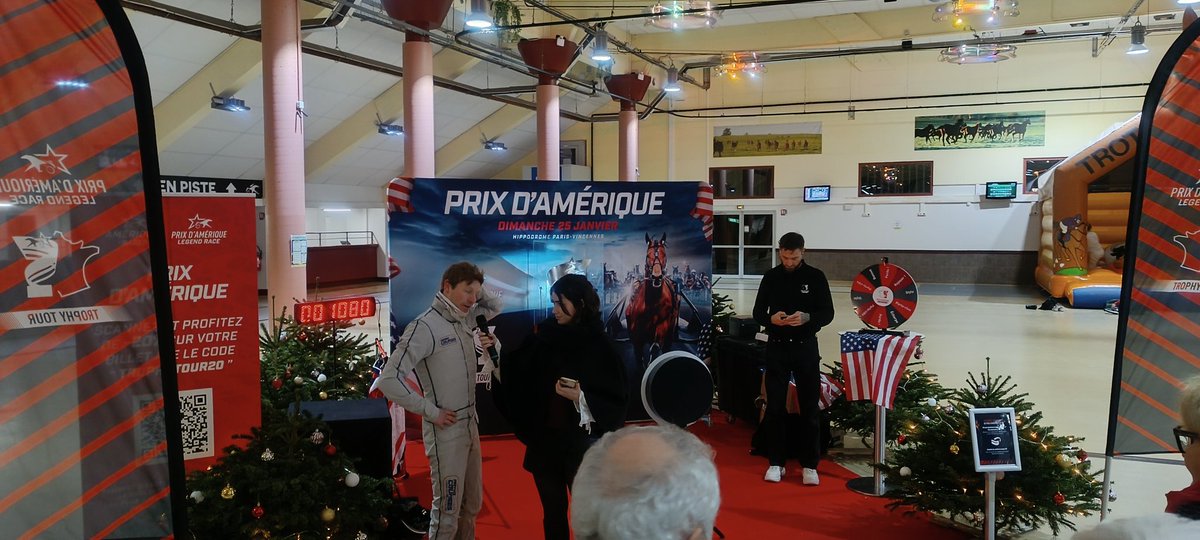 Rem94240's tweet photo. Visite du père Noël et du trophée du Grand Prix d'Amérique ce soir sur l'hippodrome de #Cabourg pour la dernière réunion de l'année 2025. https://t.co/oImXQLhsXf