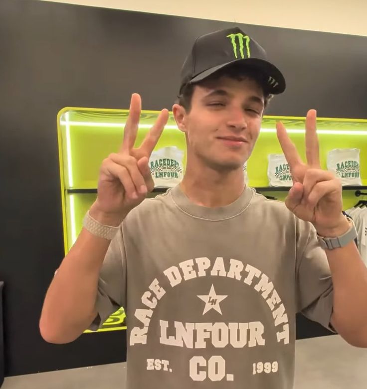 dailylando4's tweet image. 