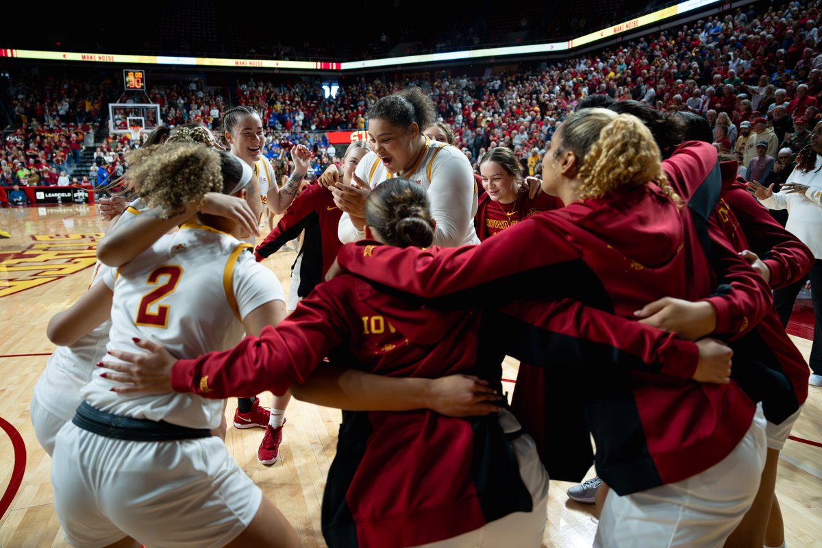 CycloneWBB's tweet photo. 13-0!

🌪️🏀🌪️ https://t.co/20UcCaiGzA