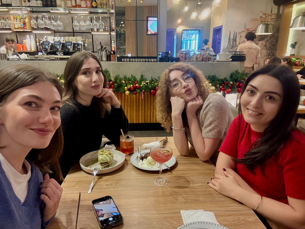 techbizglobal's tweet photo. Proud of TechBiz Global’s culture 🤝💙 Most of our team met in person, even remotely we stay connected 🌍✨ For those who haven’t yet, opportunities will come! We grow, laugh &amp; achieve together 🚀 #Teamwork #TogetherApart https://t.co/u8Wb7LyEzt