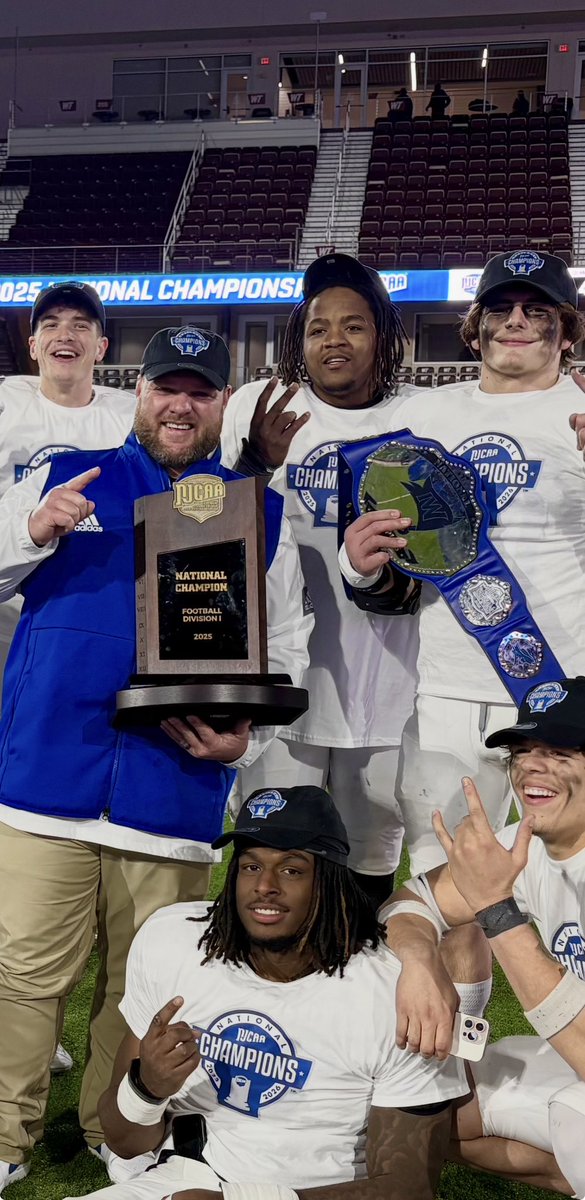 Aaron Terry tweet media