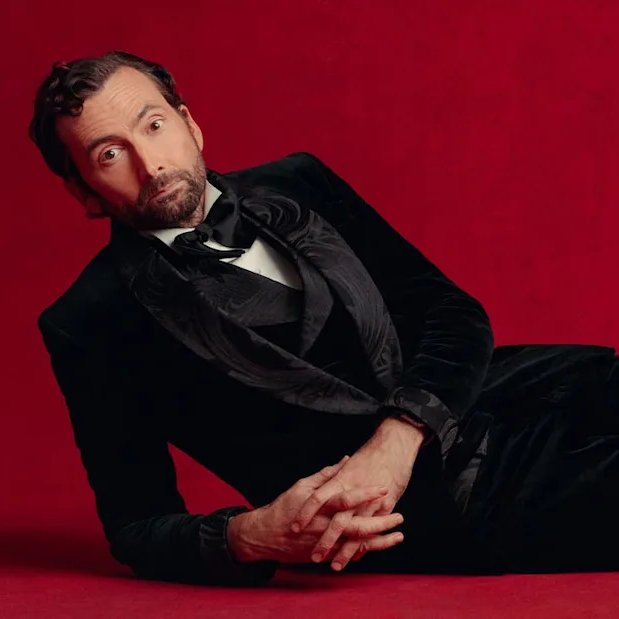 #DavidTennant Daily Photo!

Today it's a photo of David relaxing