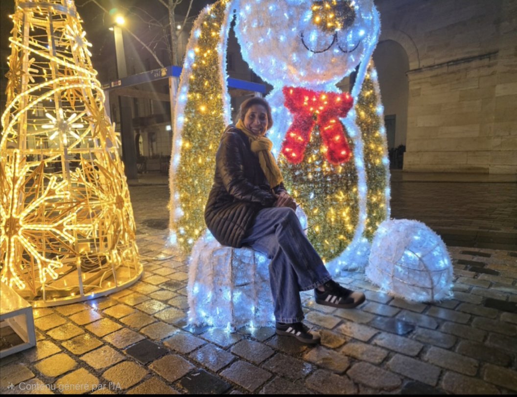 Que cette fin d’année illumine les foyers bisontins de moments simples et précieux. ✨️
Très belles fêtes de Noël et de nouvelle année à toutes et tous.✨️
Prenez soin de vous, de vos proches, sans oublier ceux qui sont dans la difficulté.💕🙏
Au plaisir de vous rencontrer.🥰