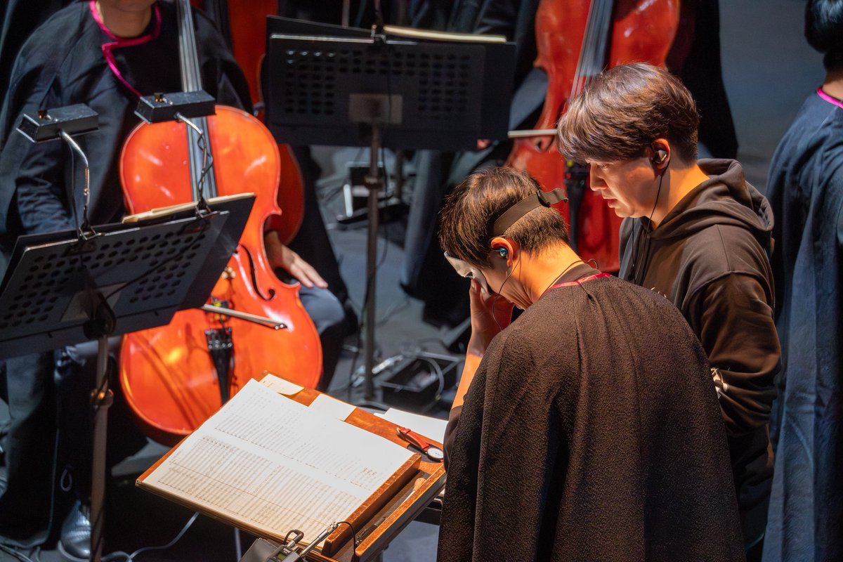 「GACKT PHILHARMONIC 2025 魔王シンフォニー THE REVIVAL」開催迫る！

本日はリハーサルでした🔥
重厚な響きが積み重なり、舞台は万全の状態へ。

明日はいよいよ本番。
特別な一夜を、どうぞお楽しみに✨✨

⚠️本公演は、全席完売につき、当日券の販売はございません。

#GACKT #魔王シンフォニー