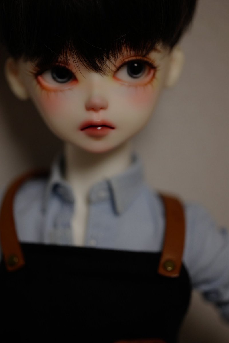 카페 사장이 수상할만큼 잘생쁨임