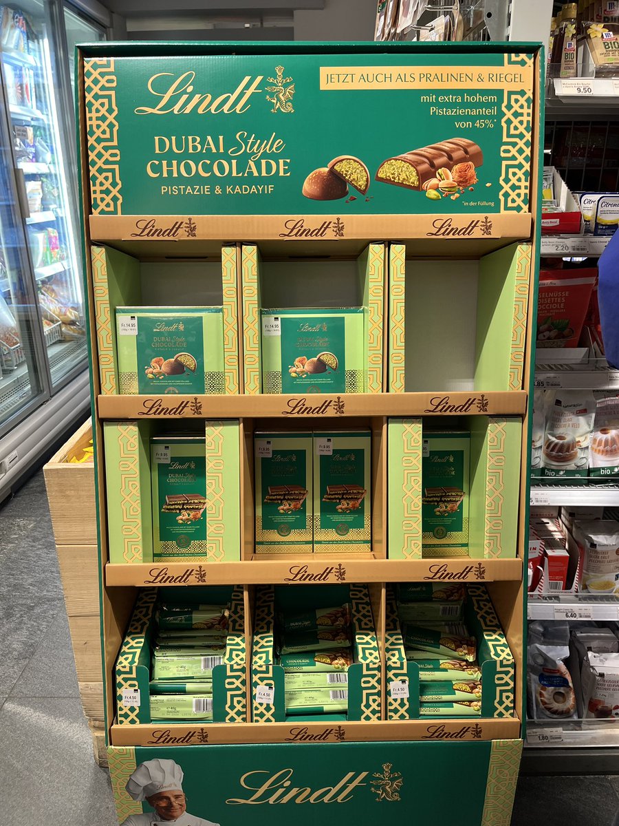 손가락보다 쬐끔 긴 두바이초콜릿이 만원