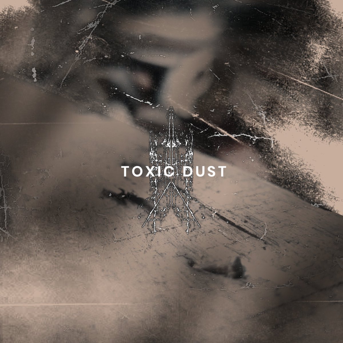 ZlienChi tweet media