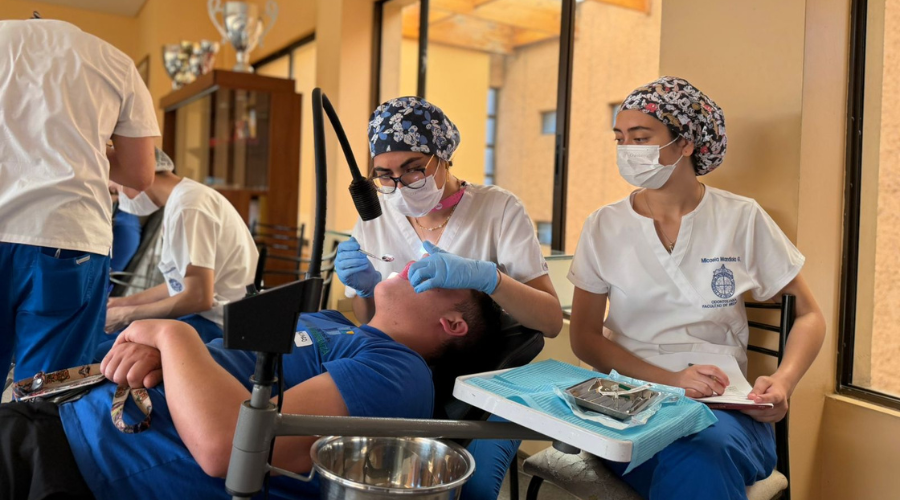 Vive la UC tweet media