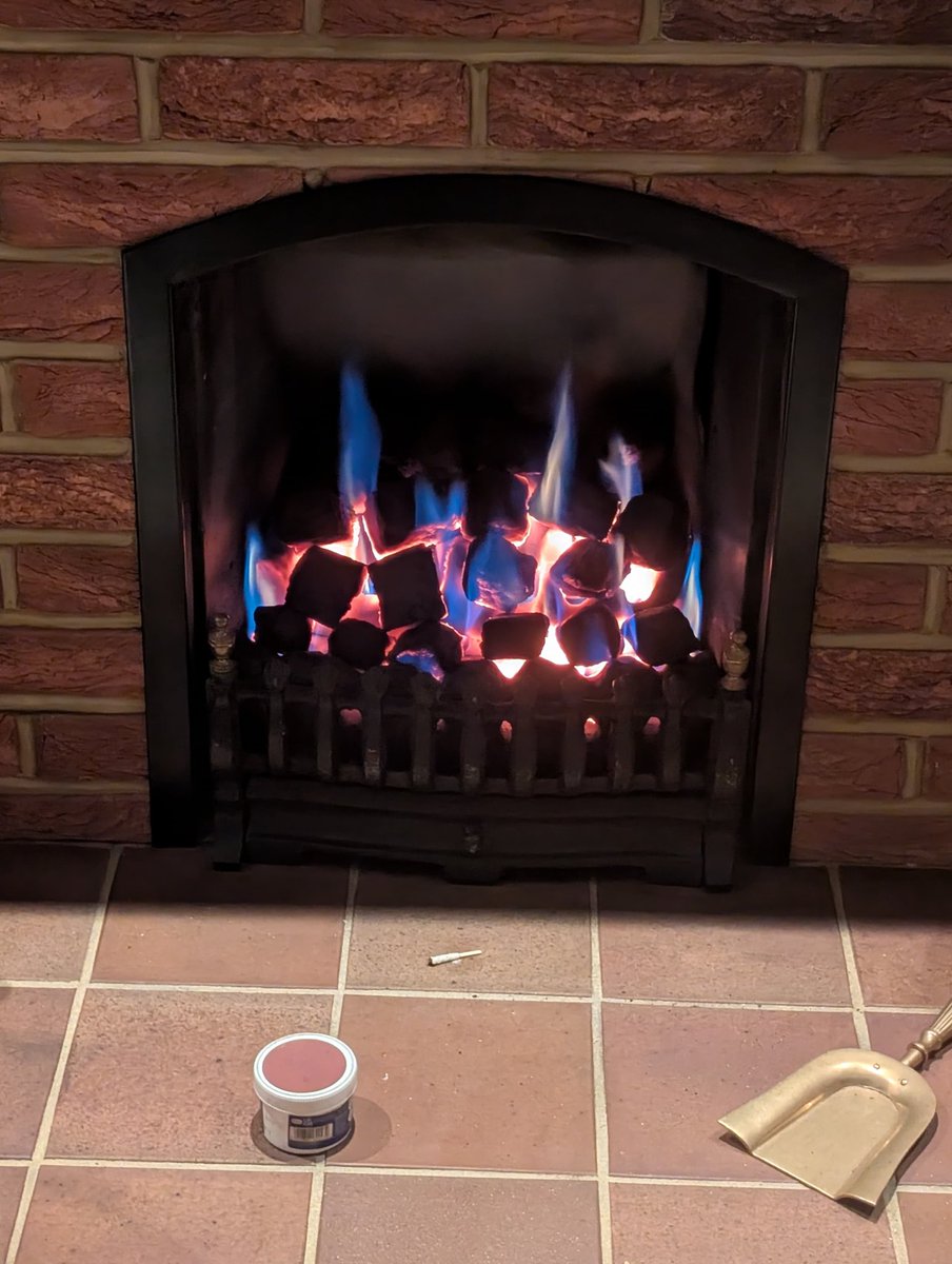 Annual gas fire service 🔥 <a href="/Flamecheck1/">Flamecheck Ltd</a>