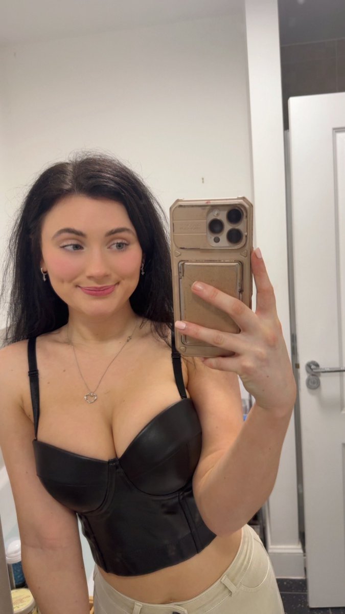 Alexia Grace tweet media