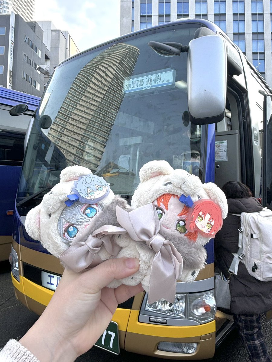 sakura__Knights's tweet photo. 本当に楽しすぎて余韻が未だに凄い…今日仕事休みにしといて良かったぁ✨
北海道とにかくご飯全部美味しかったし、中学以来のスキー場も楽しかった!🫶
最後の写真はお休みの挨拶であさぬまさんに遊ばれたまおぬw
Knights全員のいつぬにも気付いてもらえて嬉しかった〜🥰🫶
#bpmDRIVE https://t.co/PWgUhWaXmZ