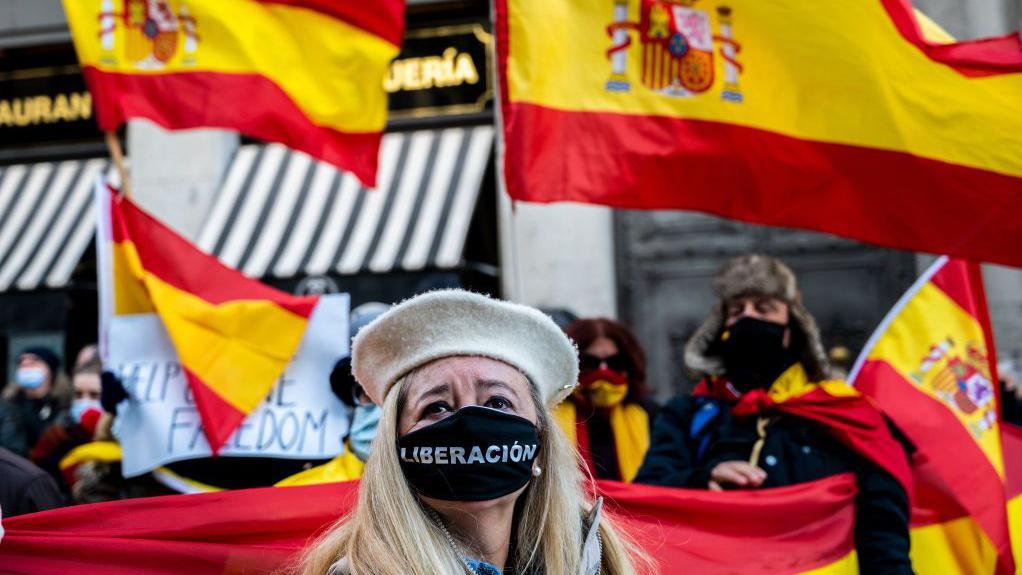 "الديمقراطية في إسبانيا في خطر" 