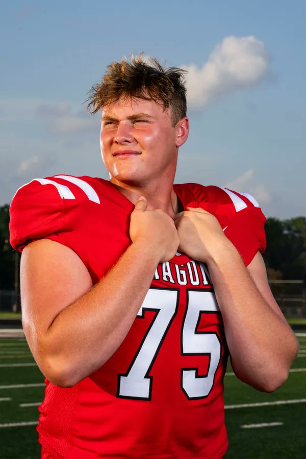 KyleNeddenriep's tweet image. Congrats to the 2025 Central Indiana high school football Super Team. Pictured here @BrockBrownfield @WillDJohnsonIII @MalachiMills75 and @EzraNwodika  bit.ly/3Y83cx3