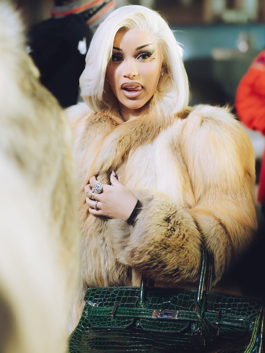 ًWave Checkers tweet media