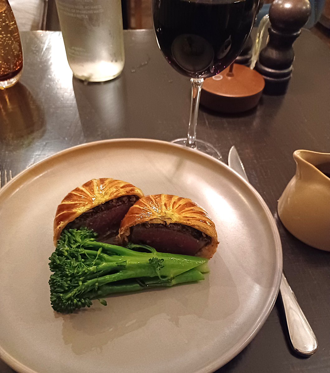 MichelinGuideUK's tweet photo. Laudable simplicity at restaurant Sauce

#Painswick 

New:https://t.co/KkxQLZnKcT https://t.co/xDcZ48N3gH