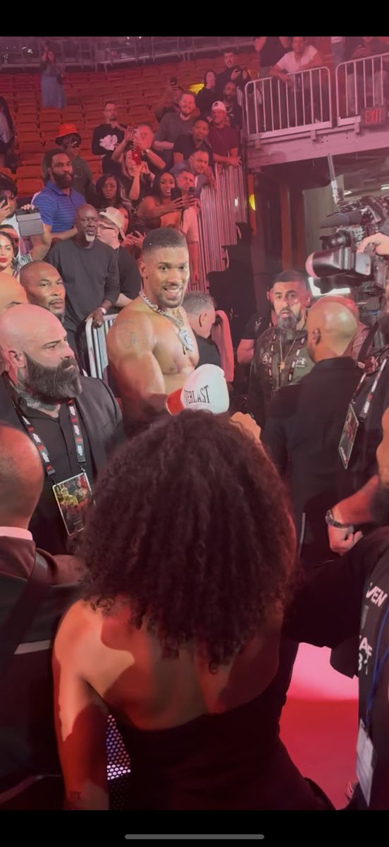 Fancyfied tweet media